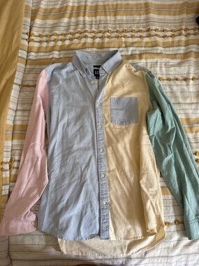 GAP Men’s Multicolor Patchwork Button-Down Shirt - Blue, Pink, Cream, Green